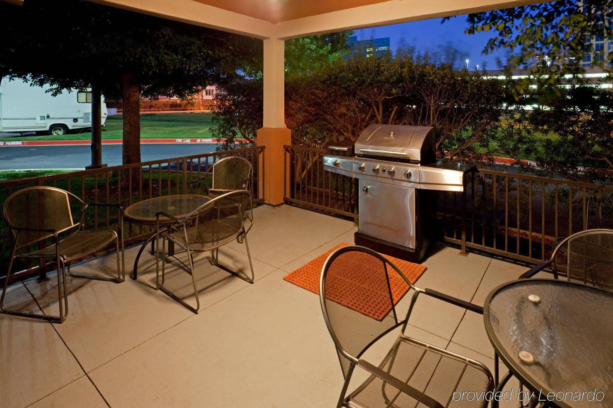 Sonesta Simply Suites Dallas Galleria Dış mekan fotoğraf